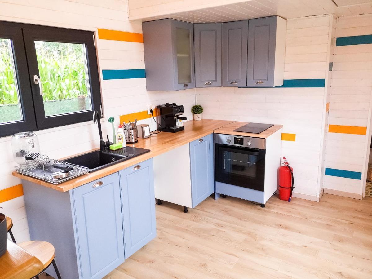Tiny House - Baia De Fier Otel Dış mekan fotoğraf