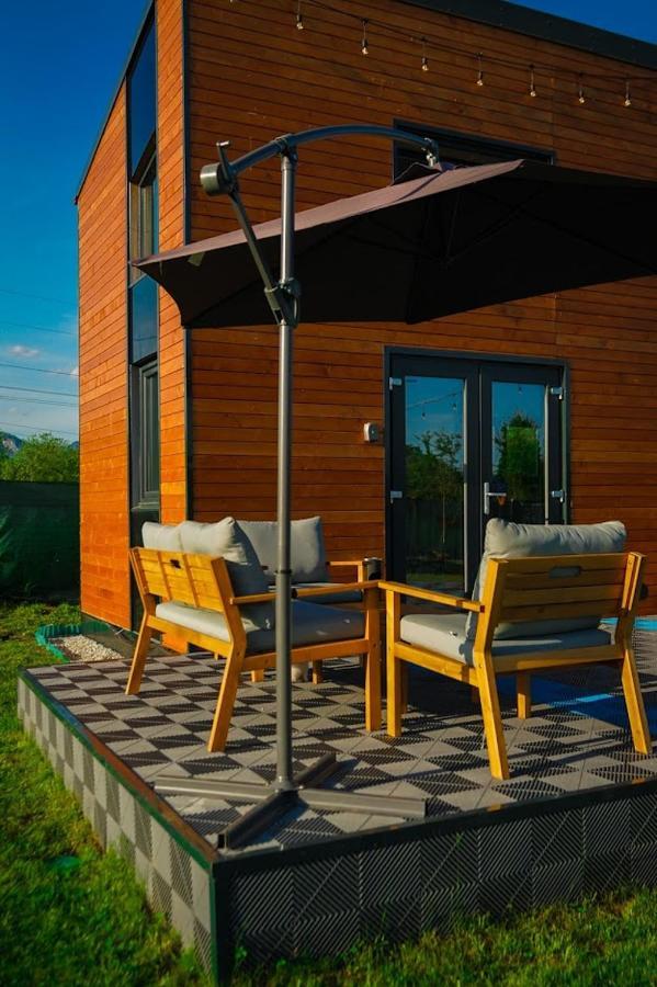 Tiny House - Baia De Fier Otel Dış mekan fotoğraf